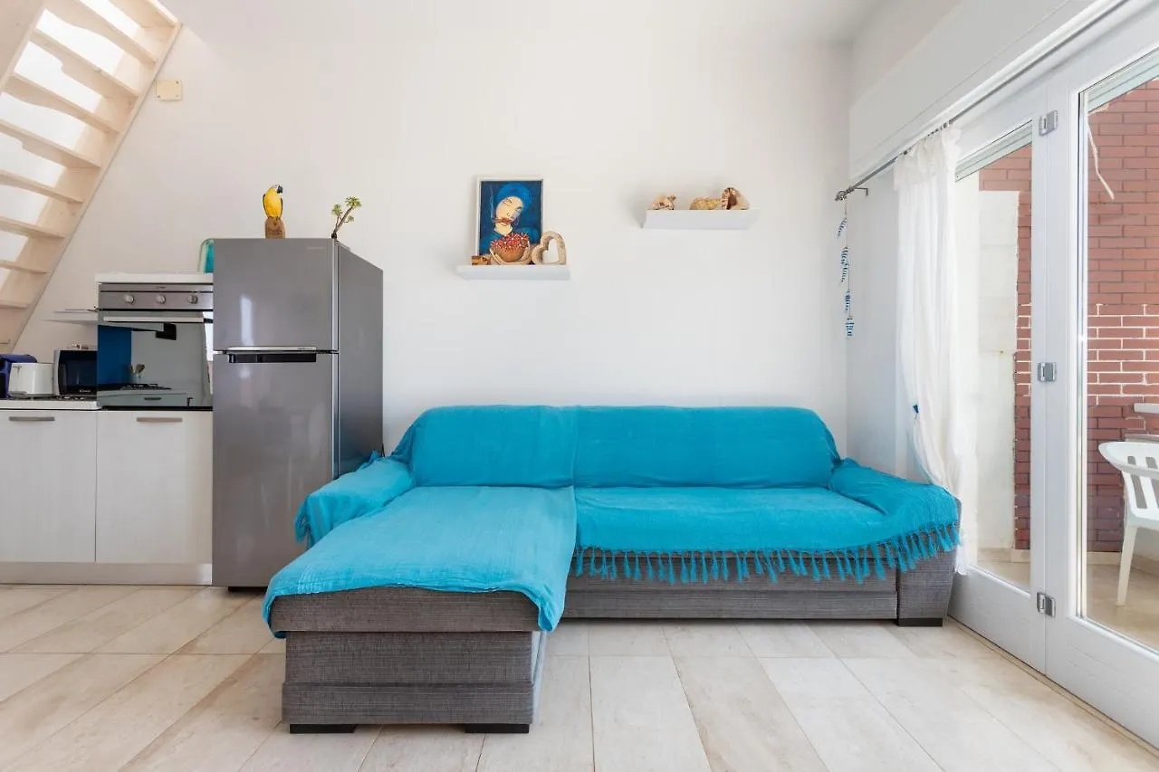 Appartamento Fronte Mare - Waterfront Apartment Putzu Idu
