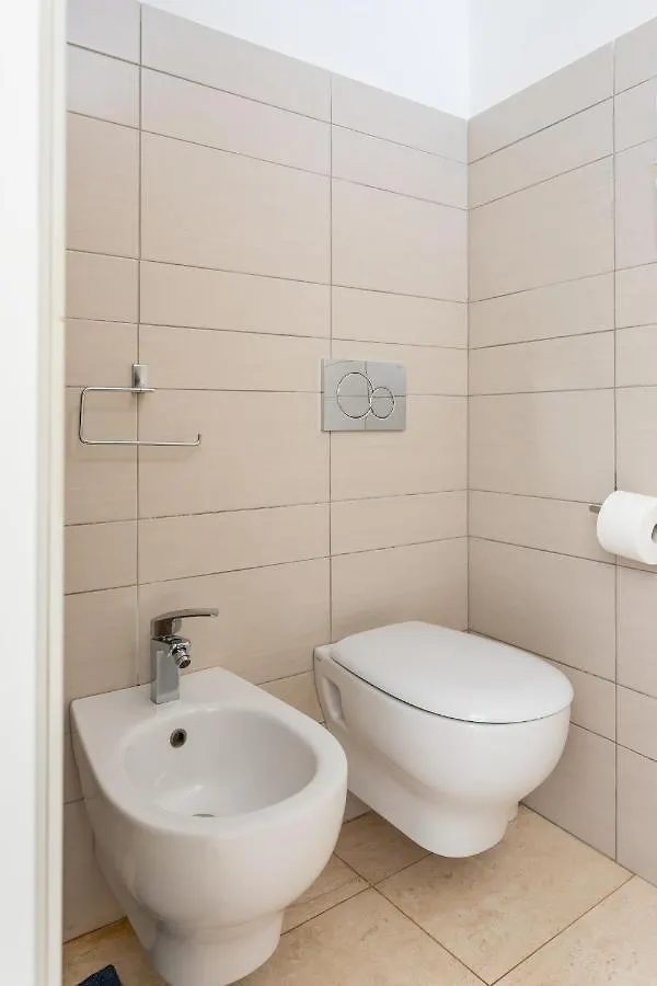 Appartamento Fronte Mare - Waterfront Apartment Putzu Idu